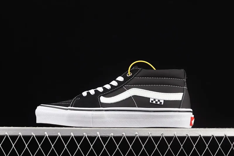 All categories Vans Vans series Vans Mid Vans Kate SK8-Mid black and white suede professional skateboard shoes commemorating legendary skater superstar Jeff Grosso VN0A5FCG625